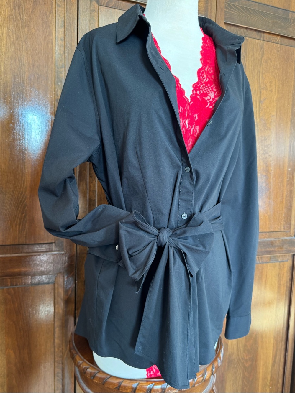UNTUCKit Elle Black Wrap Button Down Shirt Belted Tie Waist Blouse Office Siren